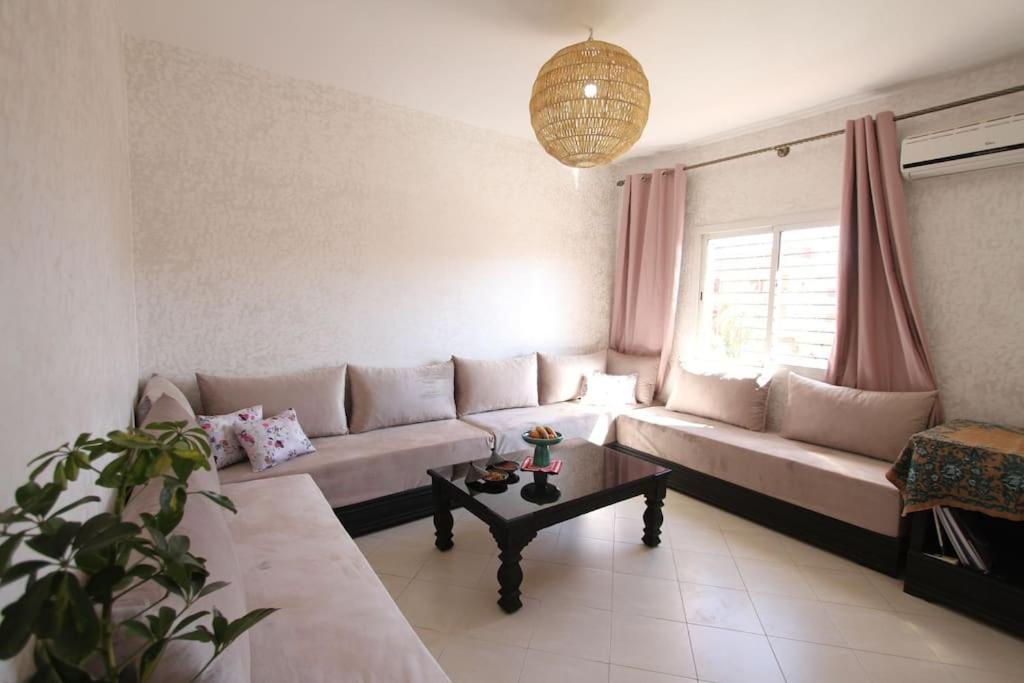 Appartement Confort Calme Propre Marrakesh Exterior photo